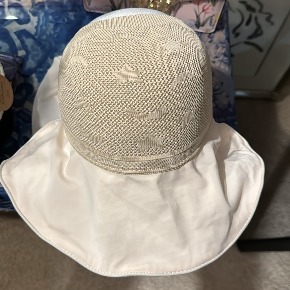 Sun Hat - Picture 5 of 6